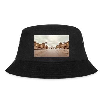 Louvre-Pyramide auf dem Platz - Bucket Hat - Schwarz - Vorne - Lela (165cm)