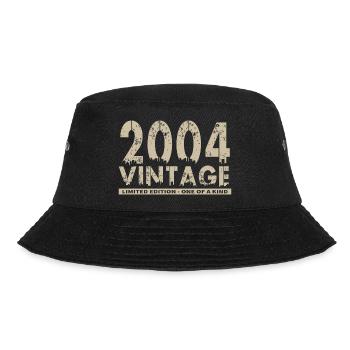 Jahrgang 2004 Bursdag - Unikat - Bucket Hat - Schwarz - Vorne - Lela (165cm)
