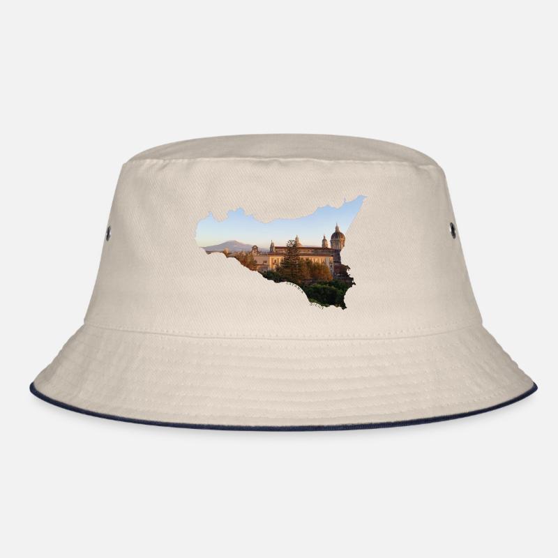 Catane en Sicile au lever du soleil avec l'Etna Bob