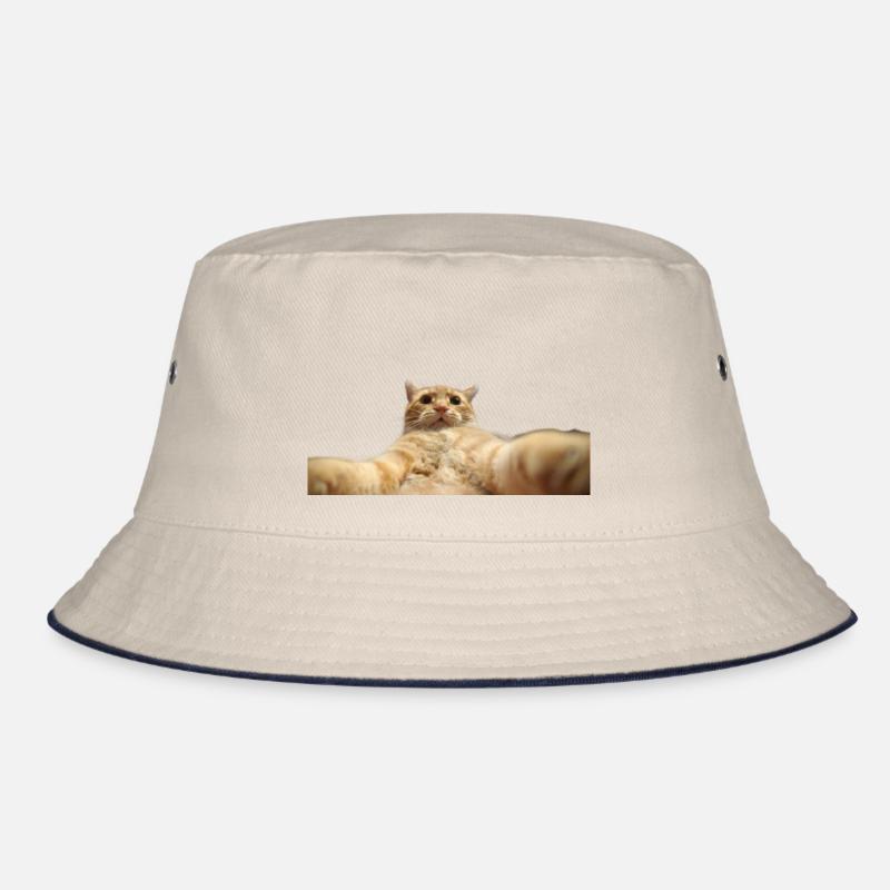 Selfie-Chat Bucket Hat