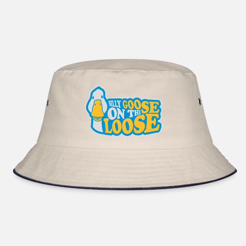 goose on the loose Bucket Hat