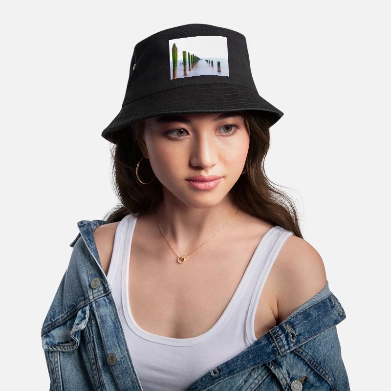 Long exposure  spurn point   Bucket Hat