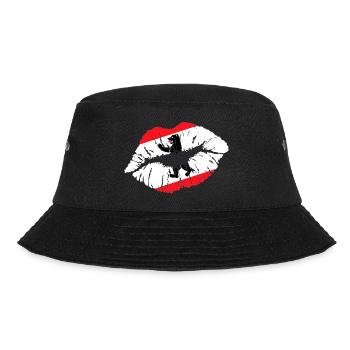 Kuss (Berlin) - Bucket Hat - Schwarz - Vorne - Lela (165cm)