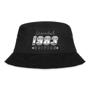 1983 40 Jahre Limitierte Auflage 40. Geburtstag - Bucket Hat - Schwarz - Vorne - Lela (165cm)