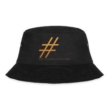 Christopher kann das Rautenmuster in Gold - Bucket Hat - Schwarz - Vorne - Lela (165cm)