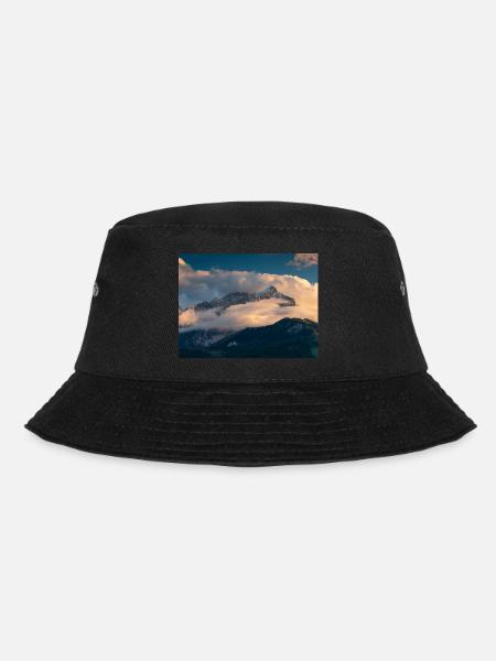 Alpspitze in Wolken - Bucket Hat - Schwarz