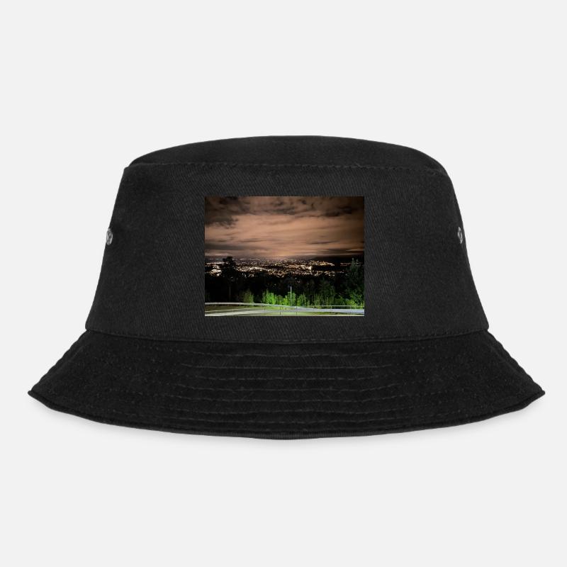 Oslo bei Nacht - Bucket Hat - Schwarz
