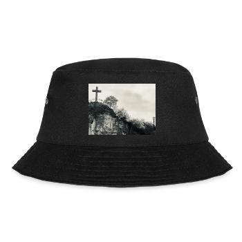 Steinhügel mit Kreuz - Bucket Hat - Schwarz - Vorne - Lela (165cm)