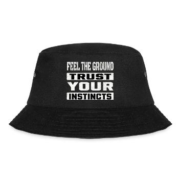 trust your instincts - Bucket Hat - Schwarz - Vorne - Lela (165cm)