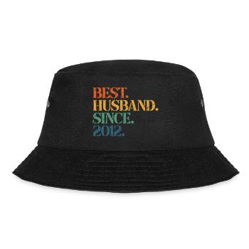 Bester Ehemann seit 2012, Geschenk zum 11-jährigen Jubiläum - Bucket Hat - Schwarz - Vorne - Lela (165cm)