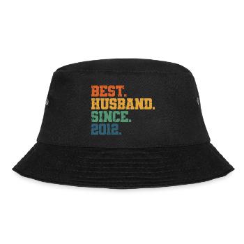 Bester Ehemann seit 2012, Geschenk zum 11-jährigen Jubiläum - Bucket Hat - Schwarz - Vorne - Lela (165cm)