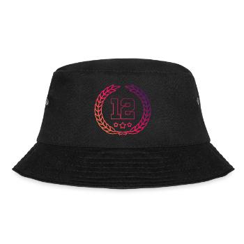 12 Zahl Kranz - Bucket Hat - Schwarz - Vorne - Lela (165cm)