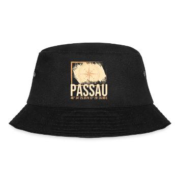 Passau Koordinaten - Bucket Hat - Schwarz - Vorne - Lela (165cm)