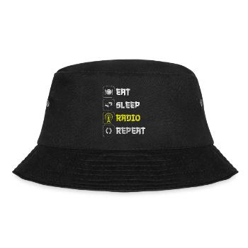 Podcast Funkwelle Frequenz - Bucket Hat - Schwarz - Vorne - Lela (165cm)