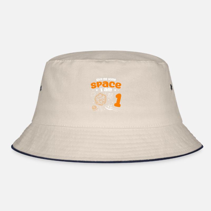 Gib mir etwas Platz, ich bin 1 Astronaut Bucket Hat