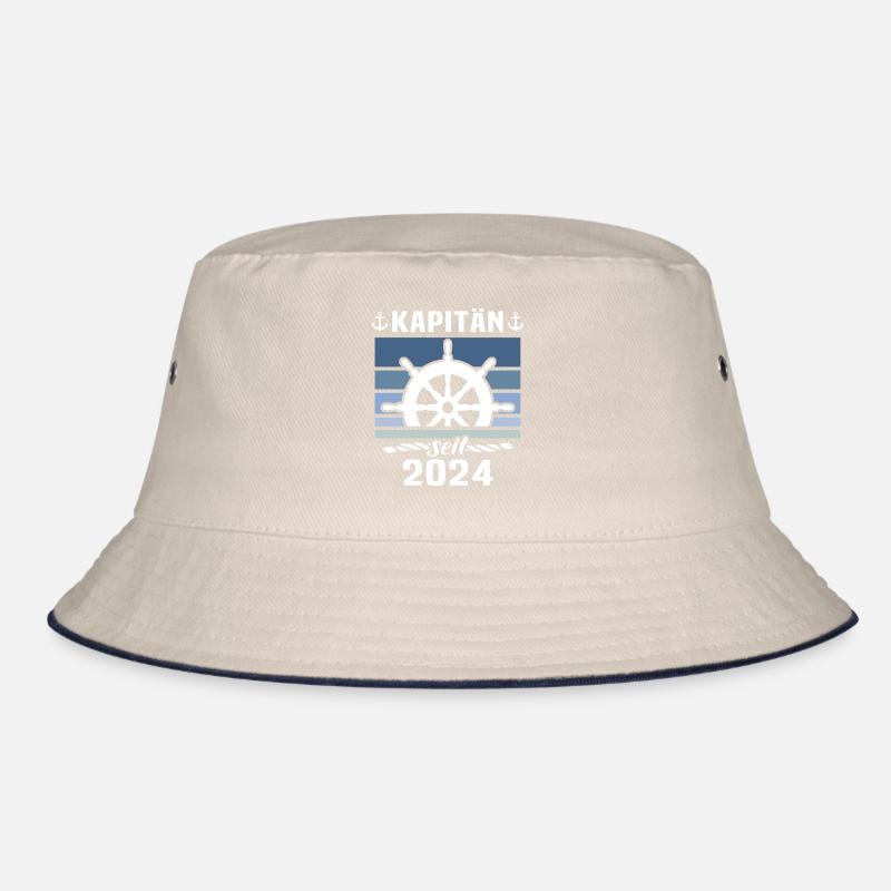 Kapitän 2024 Bootsführerschein Bucket Hat