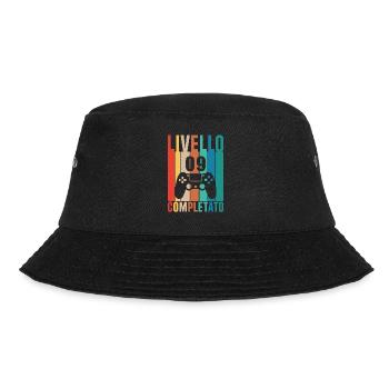 Stufe 9 abgeschlossen - Bucket Hat - Schwarz - Vorne - Lela (165cm)