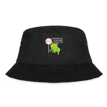 Ich warte nur auf den Bus, weil mein Auto Krötenspaß hat - Bucket Hat - Schwarz - Vorne - Lela (165cm)