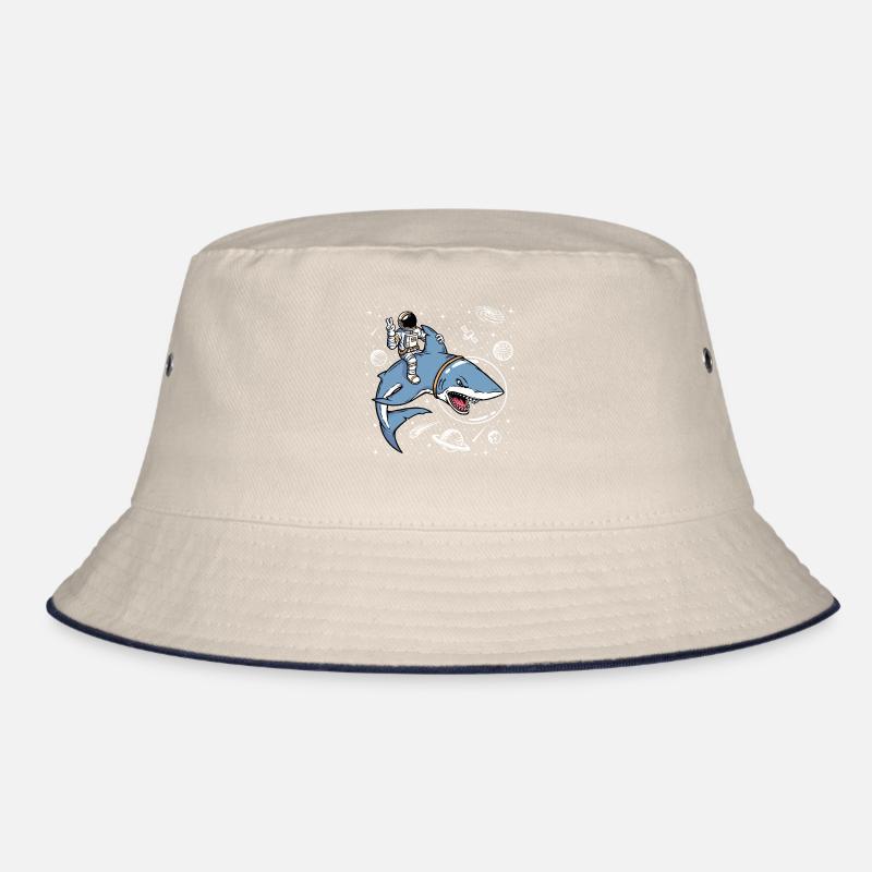 Astronaute chevauchant un requin de l’espace Bob