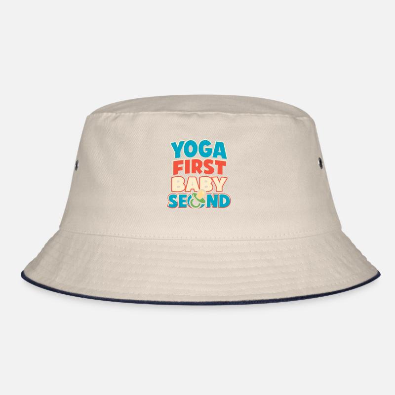 Mère enceinte de yoga prénatal Bob