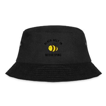 Honigbienenzucht Ironischer Bienenhonig - Bucket Hat - Schwarz - Vorne - Lela (165cm)