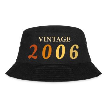 20-jährige Legende Tee, geboren 2006 - Bucket Hat - Schwarz - Vorne - Lela (165cm)