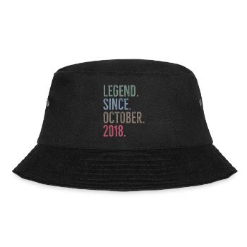 Legende seit Oktober 2018 - Bucket Hat - Schwarz - Vorne - Lela (165cm)
