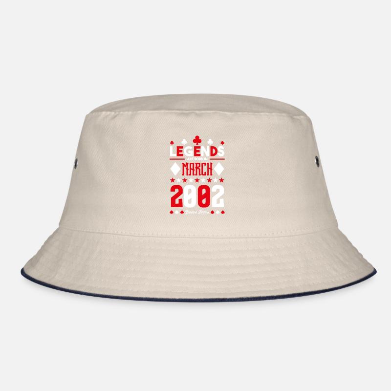 cadeau d'anniversaire Mars 2002. jeux de carte. Bob