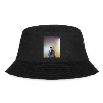 Tom Erik Risanger - Bucket Hat - black - Front - Lela (165cm)