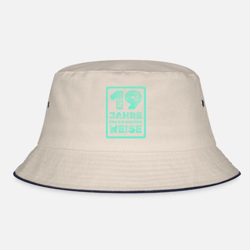 19 Bucket Hat