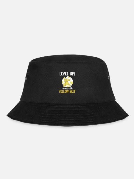 Level Up! This women is now a yellow belt - Bucket Hat - Schwarz