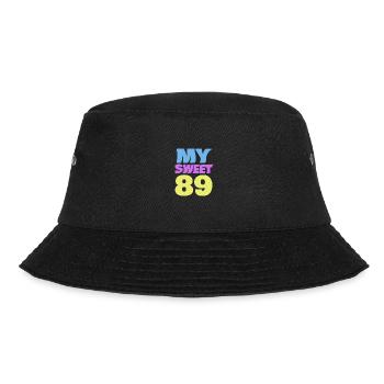 Sweet 89 - Bucket Hat - Schwarz - Vorne - Lela (165cm)