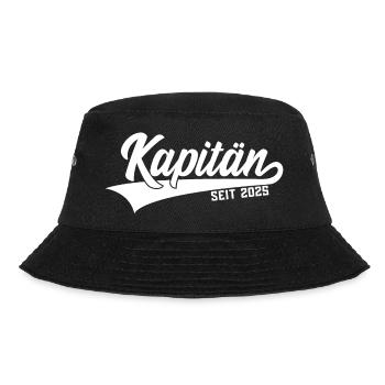 KAPITÄN SEIT 2025 - Bucket Hat - Schwarz - Vorne - Lela (165cm)