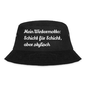Mein Wintermotto Schicht für Schicht aber stylisch - Bucket Hat - Schwarz - Vorne - Lela (165cm)