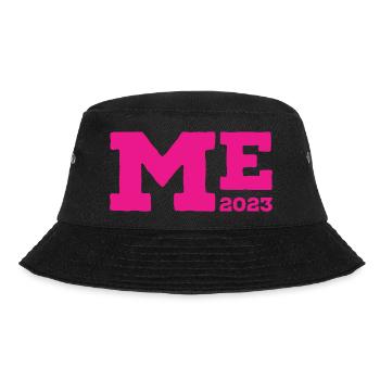 ME 2023 - Bucket Hat - Schwarz - Vorne - Lela (165cm)