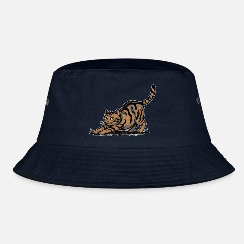 Braune getigerte Katze dehnt sich dynamisches Porträt Bucket Hat