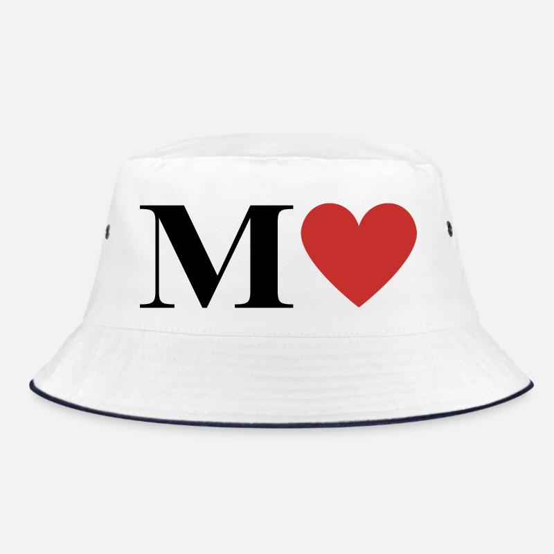 Buchstabe m rotes Herz - Bucket Hat - Weiß/Navy