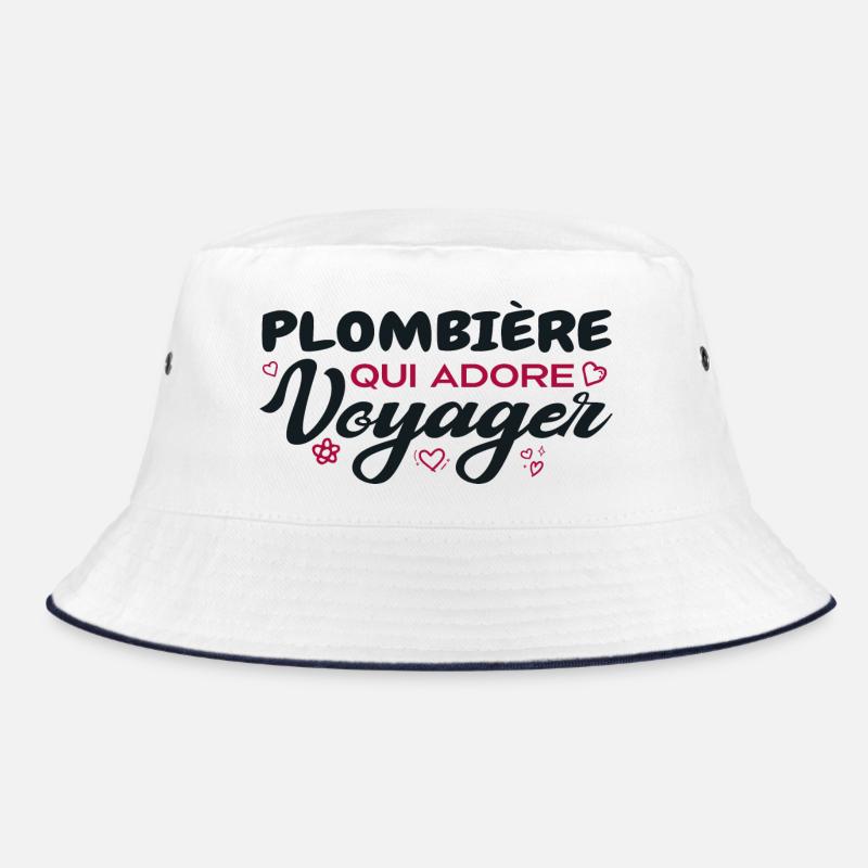 Plombière globe-trotteuse passionnée de voyages Bob