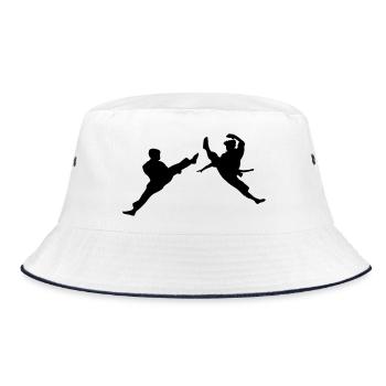Zwei fliegende Karate-Kick oder Teakwondo-Kick - Bucket Hat - Weiß/Navy - Vorne