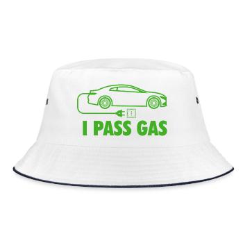 Ich passiere Benzin-Elektroauto EV Null-Emissions-Wortspiel - Bucket Hat - Weiß/Navy - Vorne