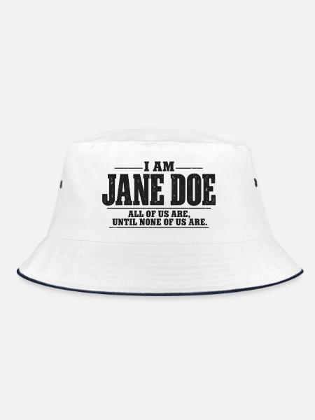 Ich bin Jane Doe: Wir alle - Bucket Hat - Weiß/Navy