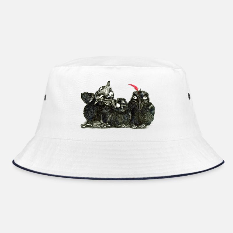 drei junge freche kraehen Bucket Hat