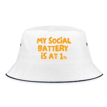 My Social Battery liegt bei 1 % - Bucket Hat - Weiß/Navy - Vorne