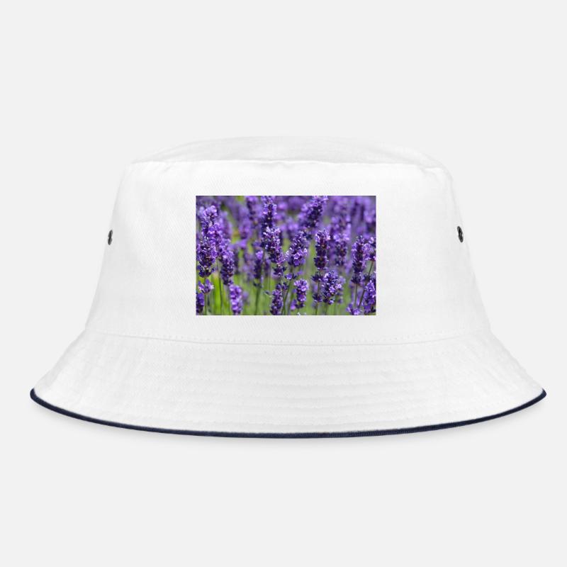 Lavendelfeld-Traumlandschaft Bucket Hat