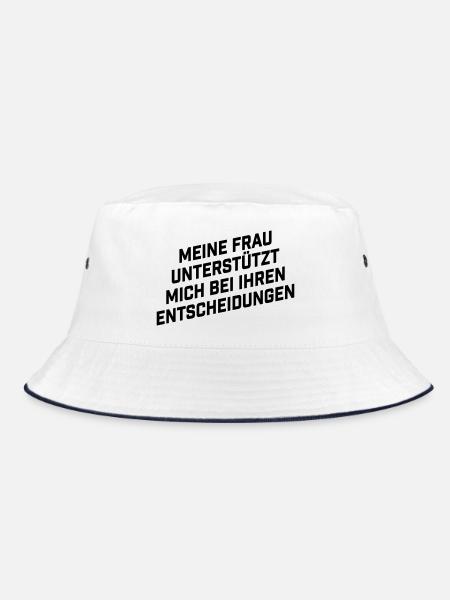 Frau unterstützt mich bei ihren Entscheidungen - Bucket Hat - Weiß/Navy - Vorne