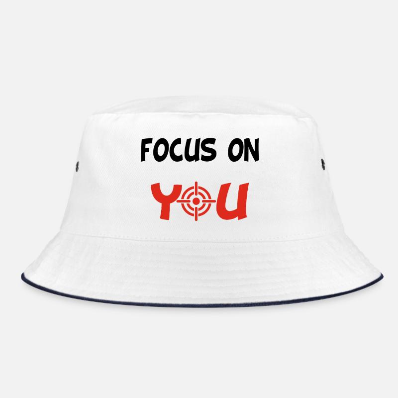 Focus on You (Englisch & Schwarz) Bucket Hat