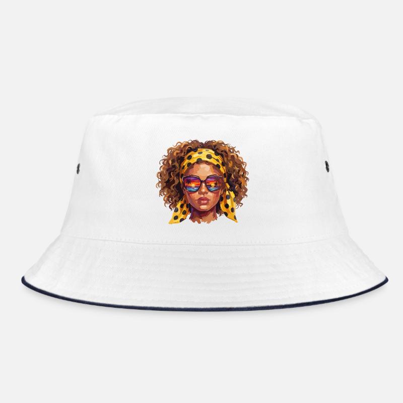 Frau mit Sonnenbrille  Bucket Hat