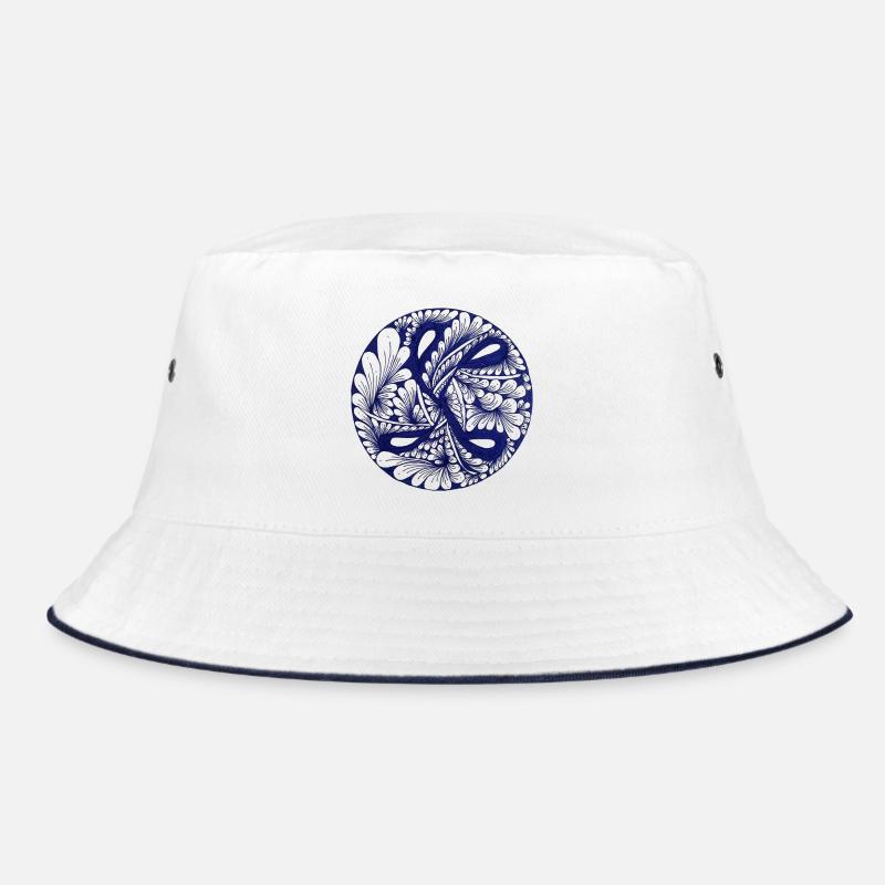 A design that connects – hand-painted by Martina Bucket Hat