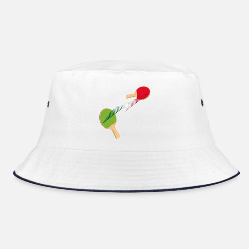 zwei Tischtennisschläger mit Ball Bucket Hat