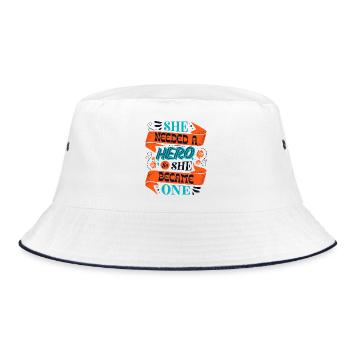 She Needed a Hero – Empowerment Statement - Bucket Hat - Weiß/Navy - Vorne